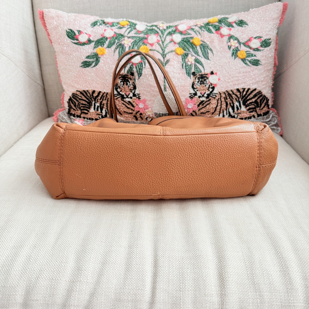 Coach Caramel Leather Shoulder Bag - Picture 4 of 12